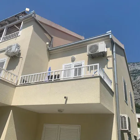 Apartman S & S Makarska